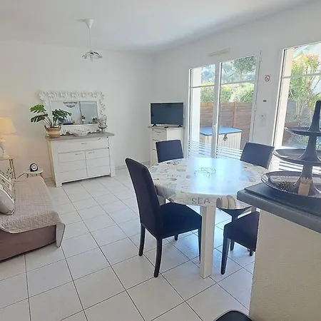 La Paree D Eau 403 - Avec Piscine - Une Chambre, Terrasse *